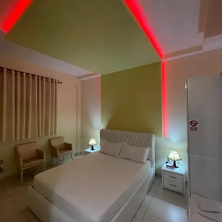 Hotel Gjyshi